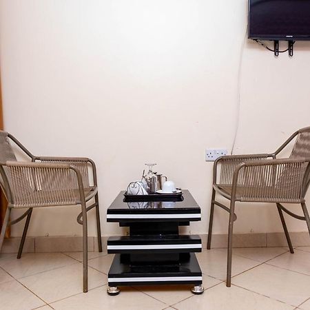 Airport Unique Hotel Entebbe Exteriér fotografie
