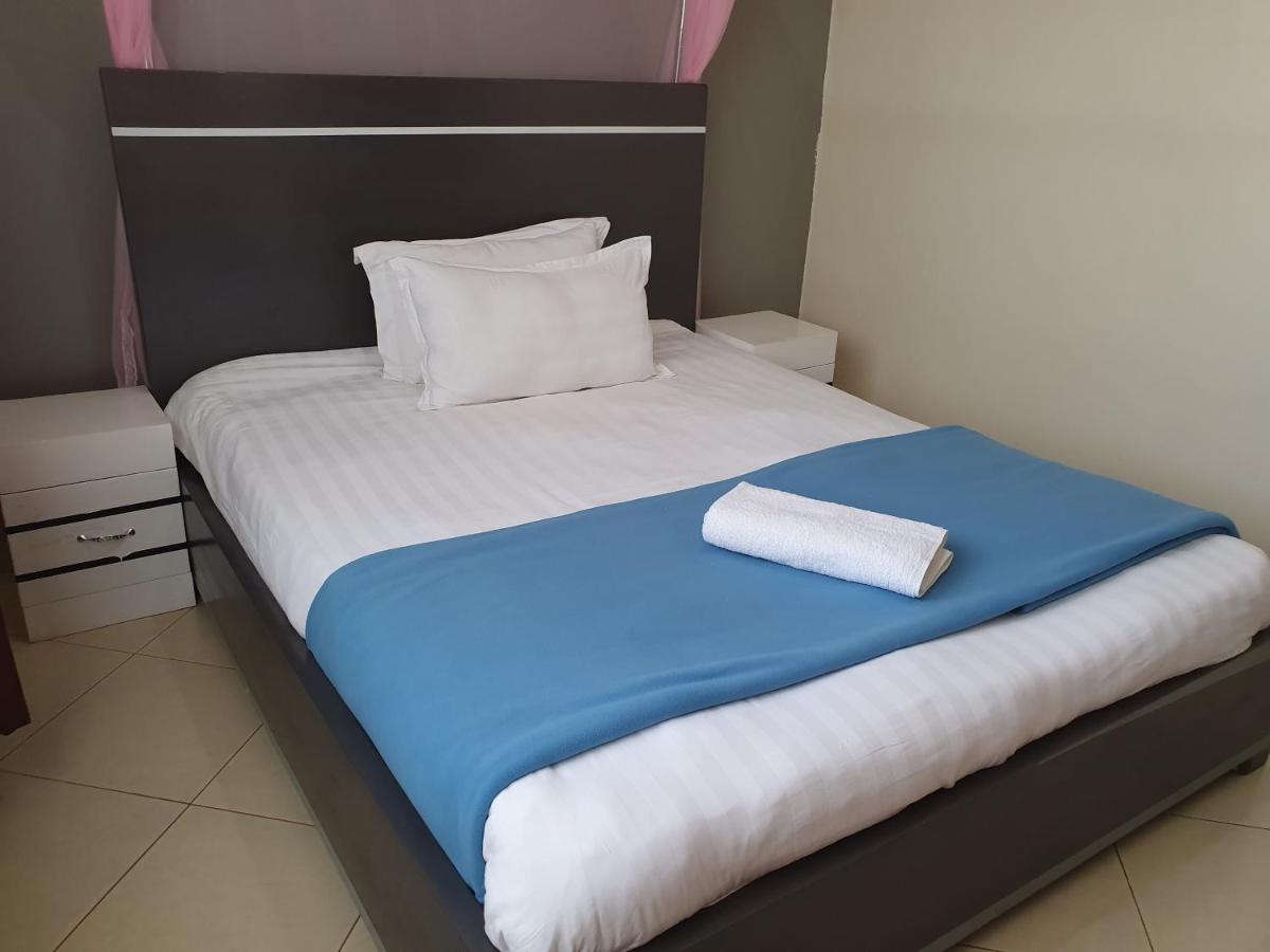 Airport Unique Hotel Entebbe Exteriér fotografie