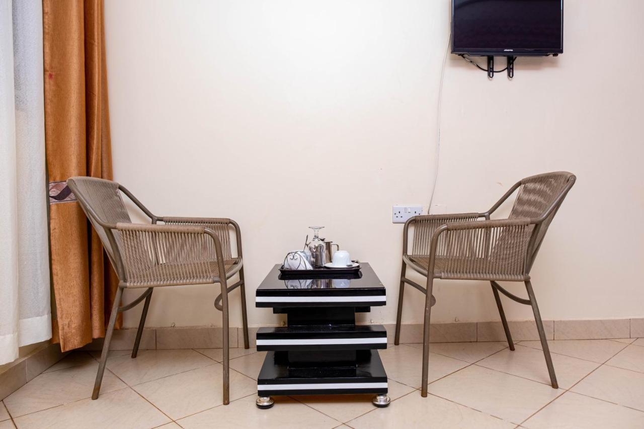 Airport Unique Hotel Entebbe Exteriér fotografie